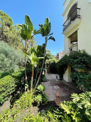 3 sypialnia Apartament na sprzedaż w Marbella z basenem garażem - 500 000 € (Ref: 10002350)