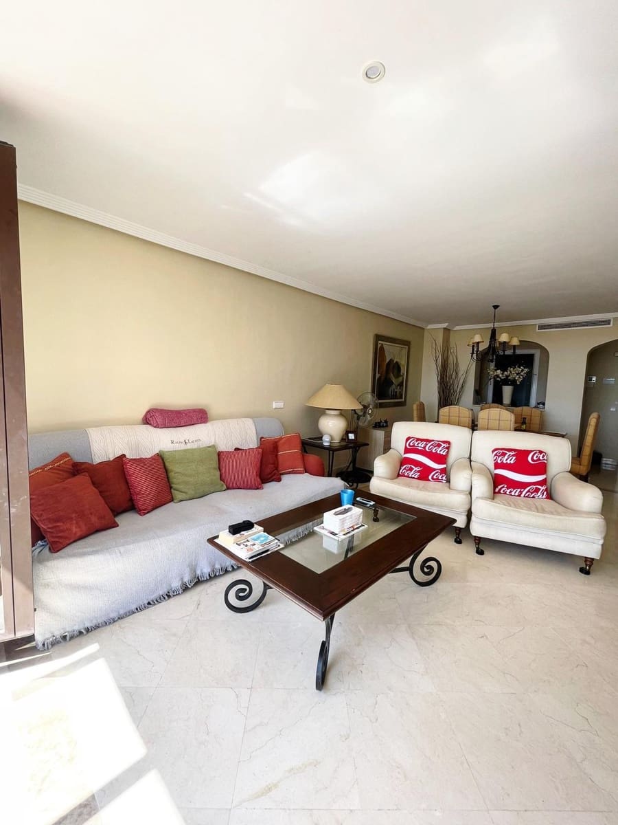 3 sypialnia Apartament na sprzedaż w Marbella z basenem garażem - 500 000 € (Ref: 10002350)