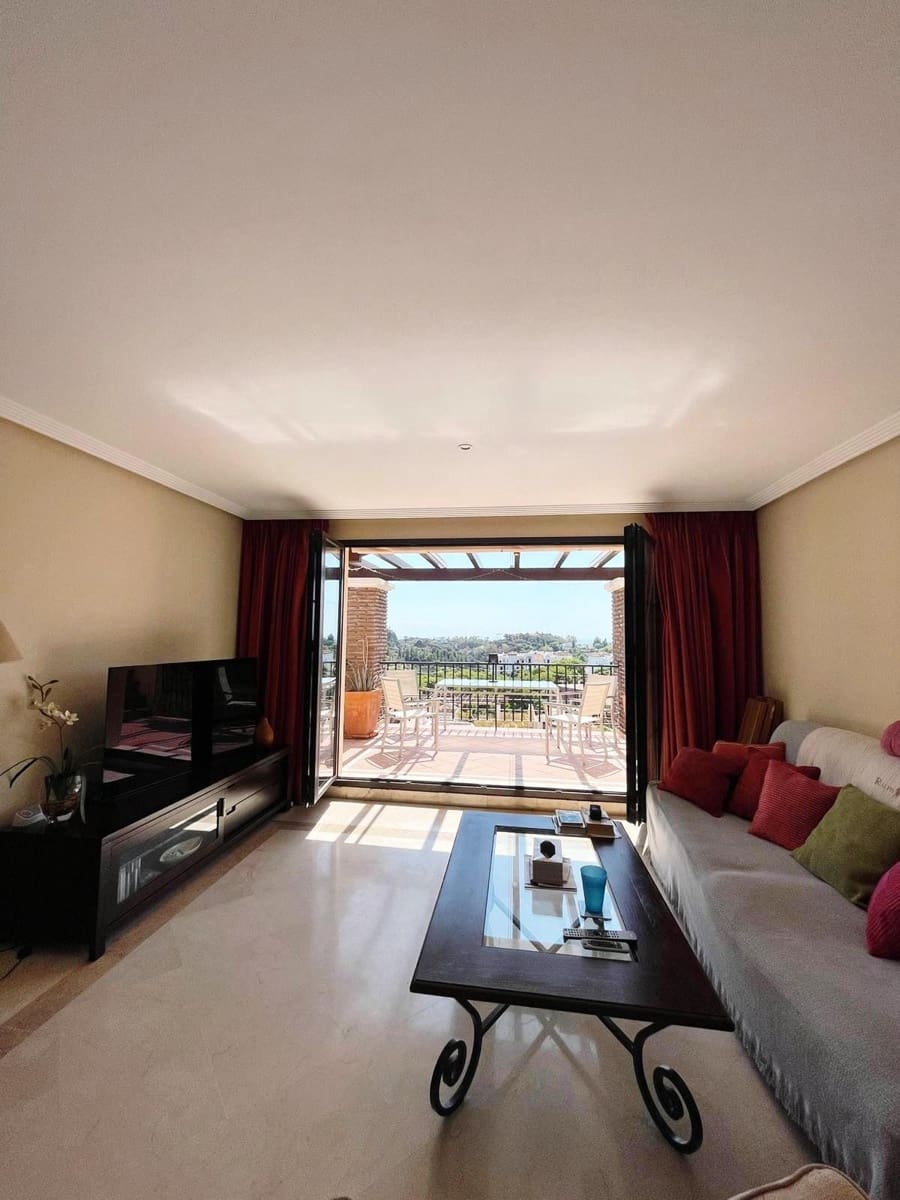3 sypialnia Apartament na sprzedaż w Marbella z basenem garażem - 500 000 € (Ref: 10002350)