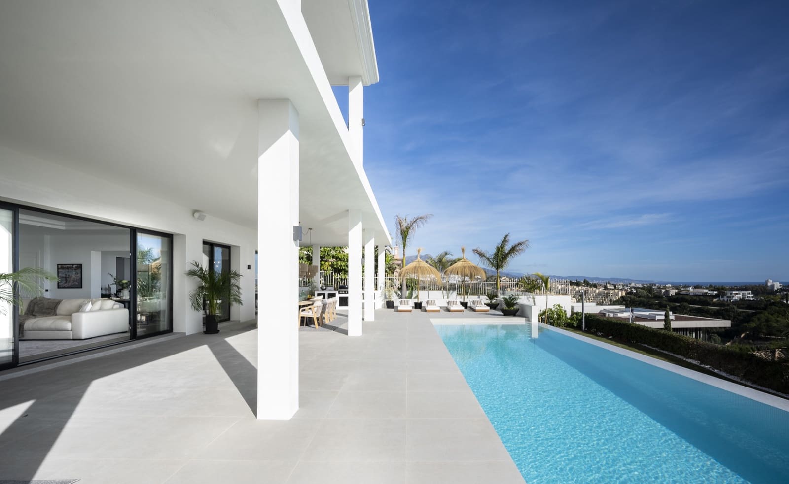 6 Zimmer Villa zu verkaufen in Marbella mit Pool Garage - 9.950.000 € (Ref: 10002352)