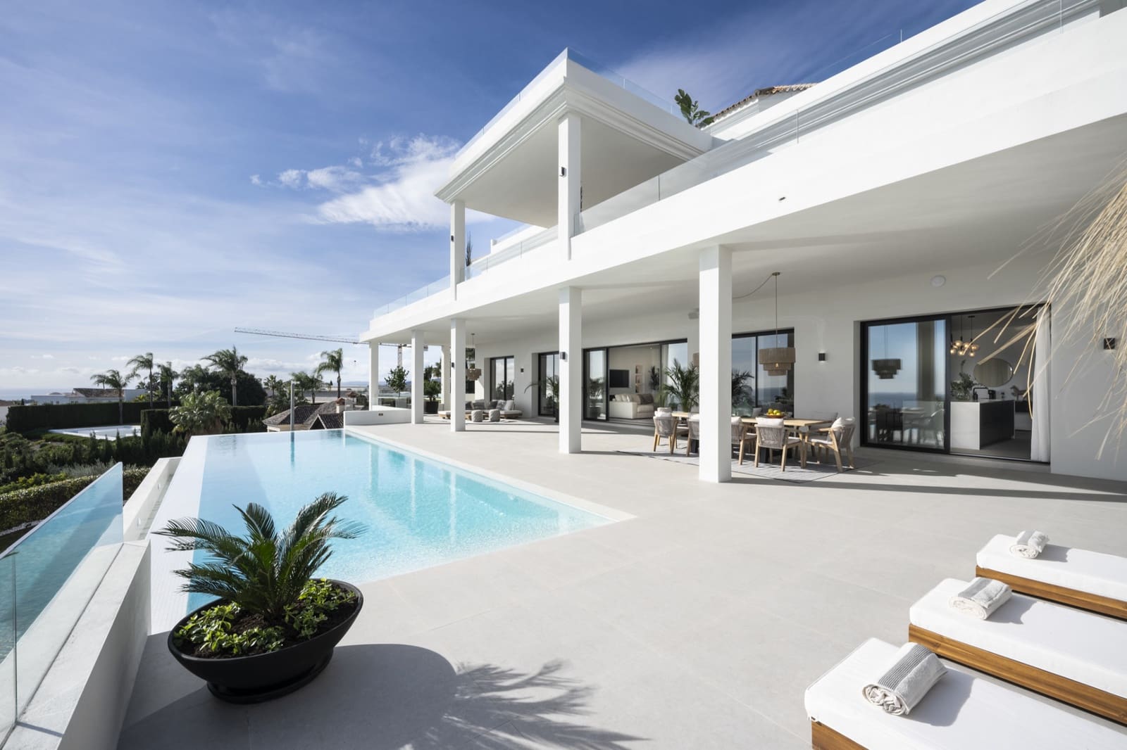 6 Zimmer Villa zu verkaufen in Marbella mit Pool Garage - 9.950.000 € (Ref: 10002352)