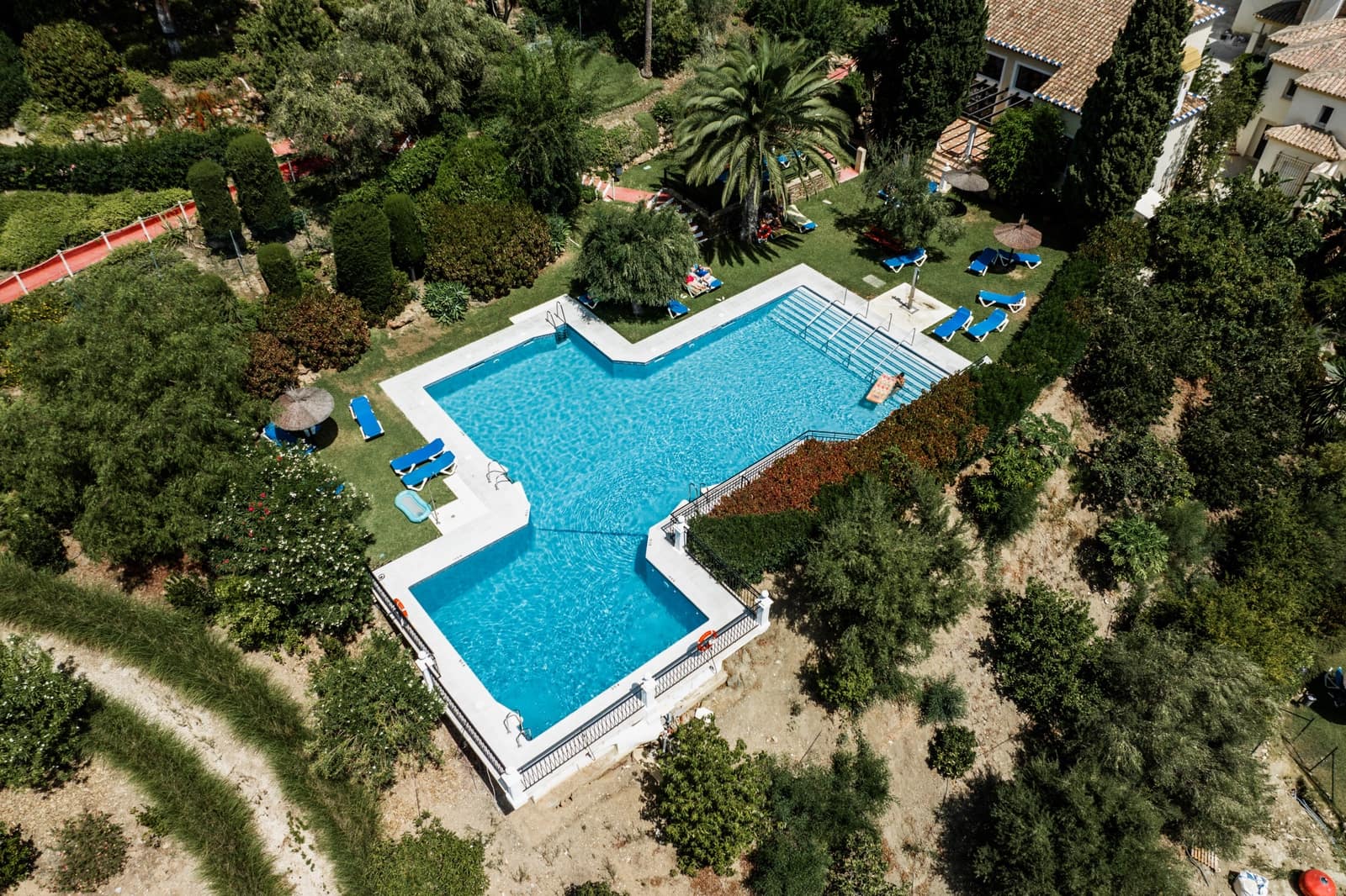 3 chambre Appartement à vendre à Marbella avec piscine garage - 995 000 € (Ref: 10002353)