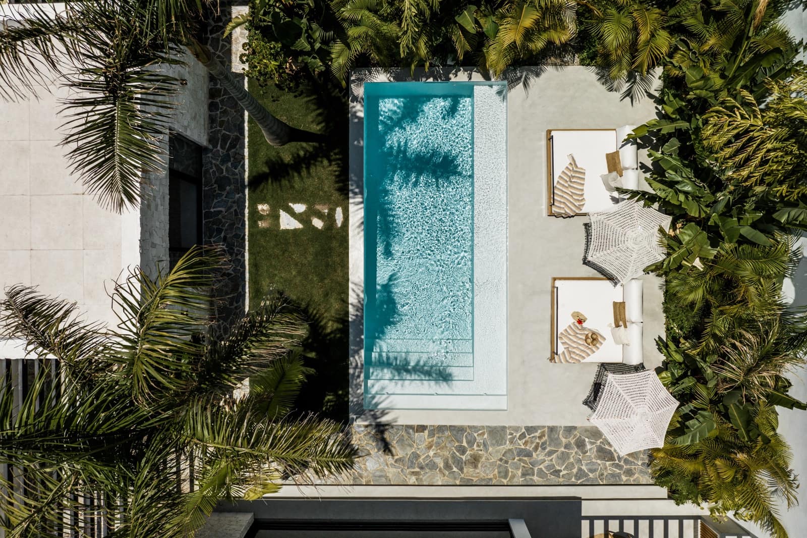 4 sypialnia Willa na sprzedaż w Marbella z basenem garażem - 2 650 000 € (Ref: 10002355)