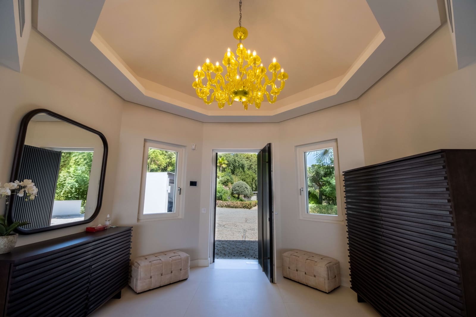 5 bedroom Villa for sale in Marbella with pool garage - € 9,400,000 (Ref: 10002360)