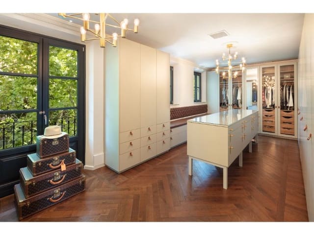 Chalet de 7 habitaciones en Marbella en venta con piscina garaje - 12.500.000 € (Ref: 10002362)