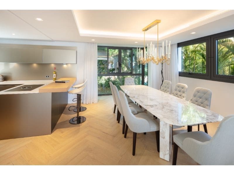 4 sypialnia Willa na sprzedaż w Marbella z basenem garażem - 9 695 000 € (Ref: 10002363)