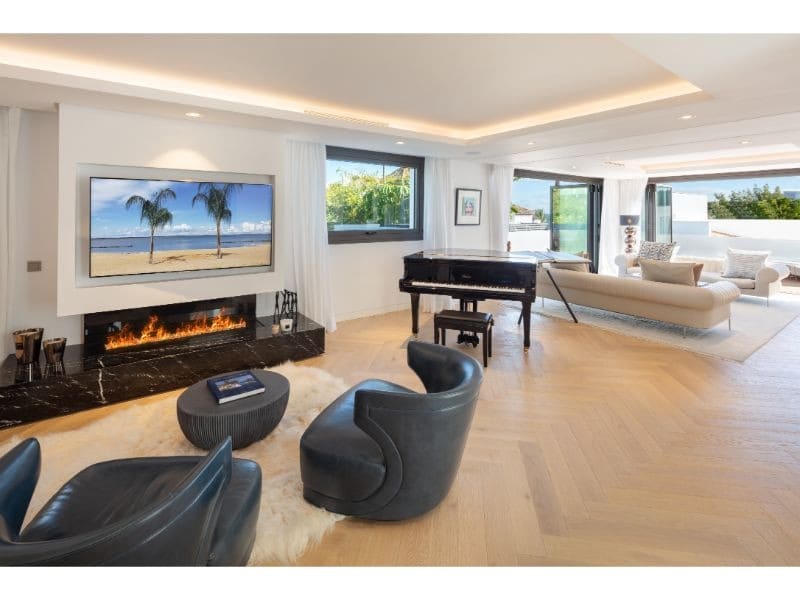 4 sypialnia Willa na sprzedaż w Marbella z basenem garażem - 9 695 000 € (Ref: 10002363)