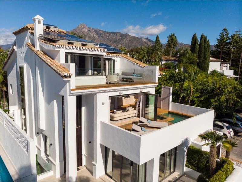 4 sypialnia Willa na sprzedaż w Marbella z basenem garażem - 9 695 000 € (Ref: 10002363)