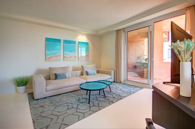 2 slaapkamer Appartement te koop in Marbella met zwembad garage - € 895.000 (Ref: 10002366)