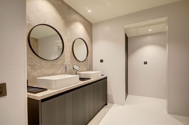 2 slaapkamer Appartement te koop in Marbella met zwembad garage - € 895.000 (Ref: 10002366)
