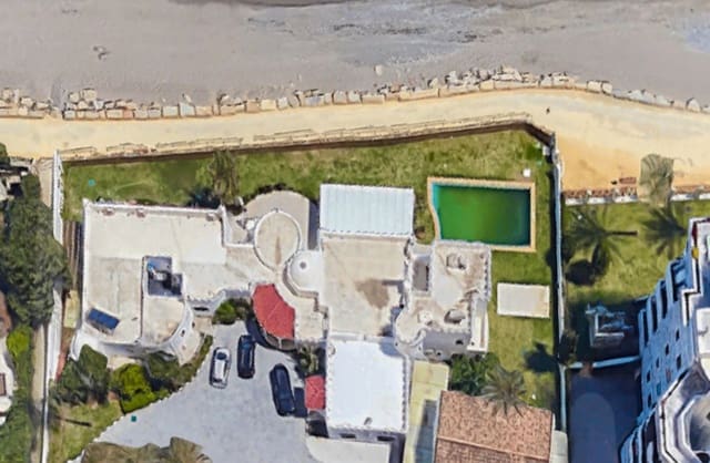 Chalet de 11 habitaciones en Marbella en venta con piscina garaje - 15.000.000 € (Ref: 10002367)