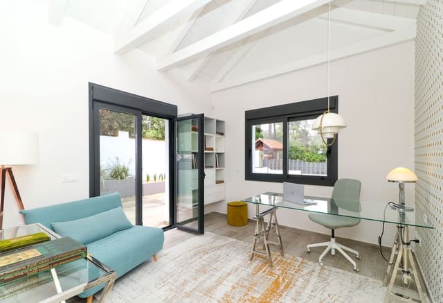 4 Zimmer Villa zu verkaufen in Marbella mit Pool Garage - 1.485.000 € (Ref: 10002369)