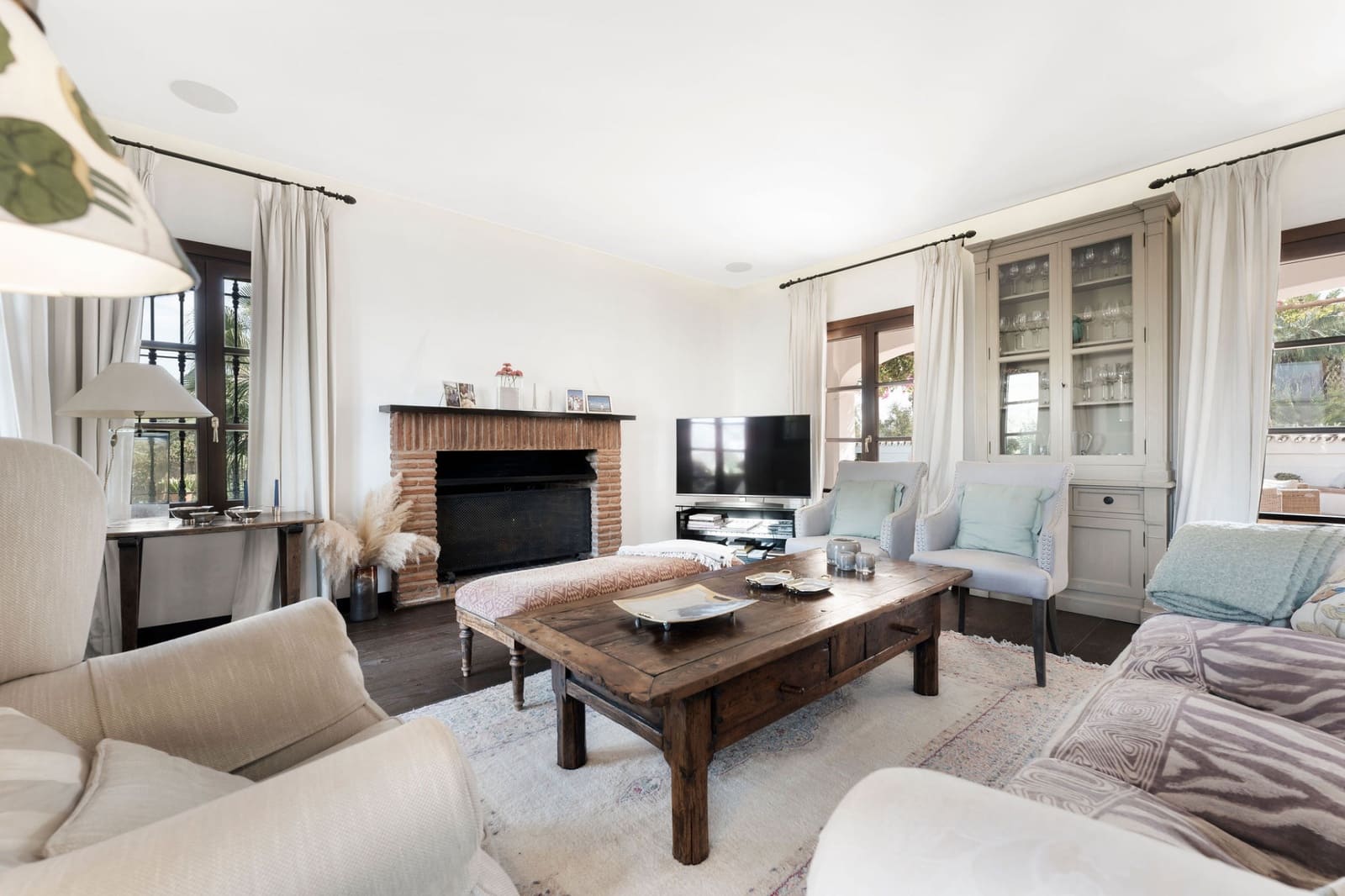 5 soverom Villa til salgs i Benahavis med svømmebasseng garasje - € 1 895 000 (Ref: 10064259)