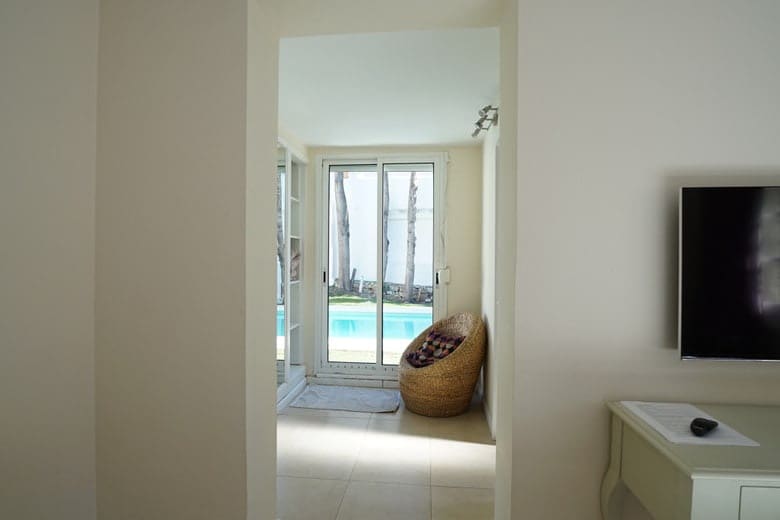 6 quarto Moradia para venda em Nueva Andalucia com piscina garagem - 1 100 000 € (Ref: 10065707)