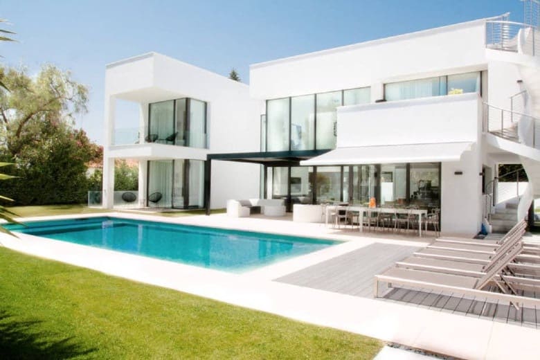 7 Zimmer Villa zu verkaufen in Puerto Banus mit Pool Garage - 4.950.000 € (Ref: 10065709)