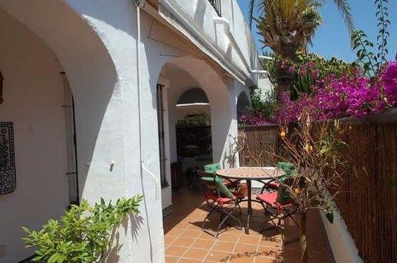 3 soveværelse Lejlighed til salg i Nueva Andalucia med swimmingpool garage - € 339.000 (Ref: 10065710)