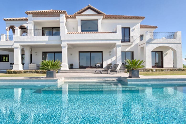 5 sypialnia Willa na sprzedaż w Benahavis z basenem garażem - 3 900 000 € (Ref: 10065712)