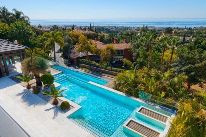 8 soveværelse Villa til salg i Marbella med swimmingpool garage - € 5.900.000 (Ref: 10065713)