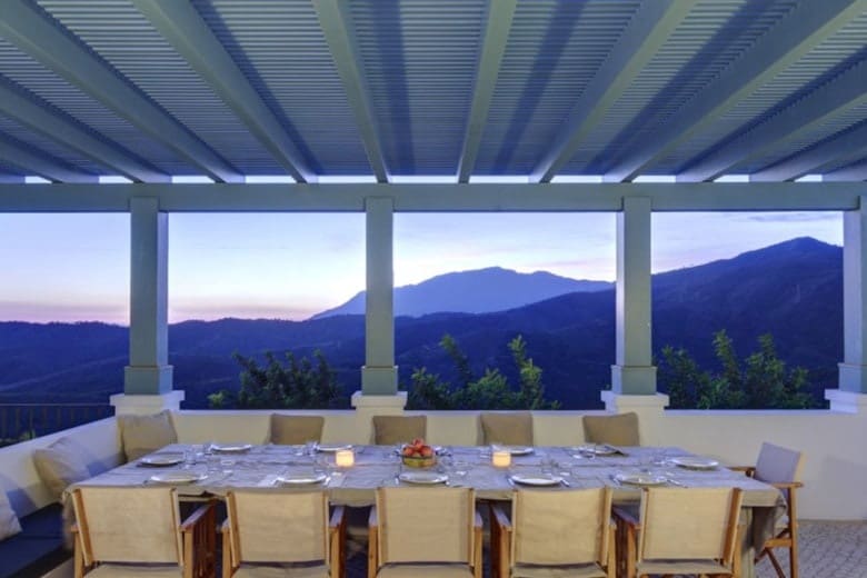5 bedroom Villa for sale in Marbella with pool garage - € 4,900,000 (Ref: 10065715)