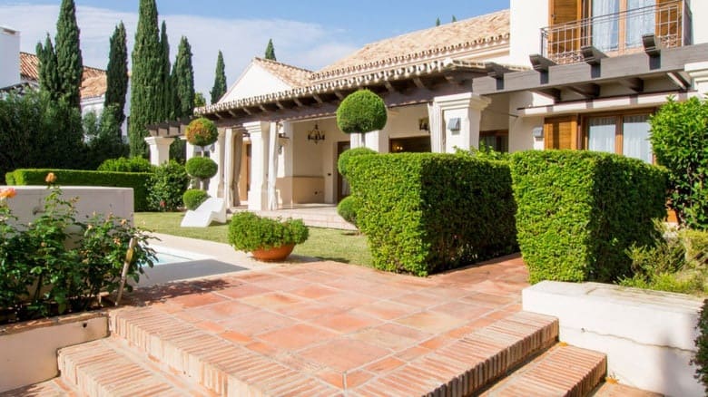5 Zimmer Villa zu verkaufen in Los Flamingos mit Pool Garage - 1.990.050 € (Ref: 10065717)