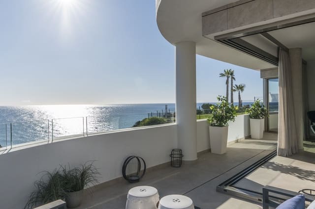 3 Zimmer Apartment zu verkaufen in Mijas Costa, Mijas mit Pool Garage - 895.000 € (Ref: 10065744)
