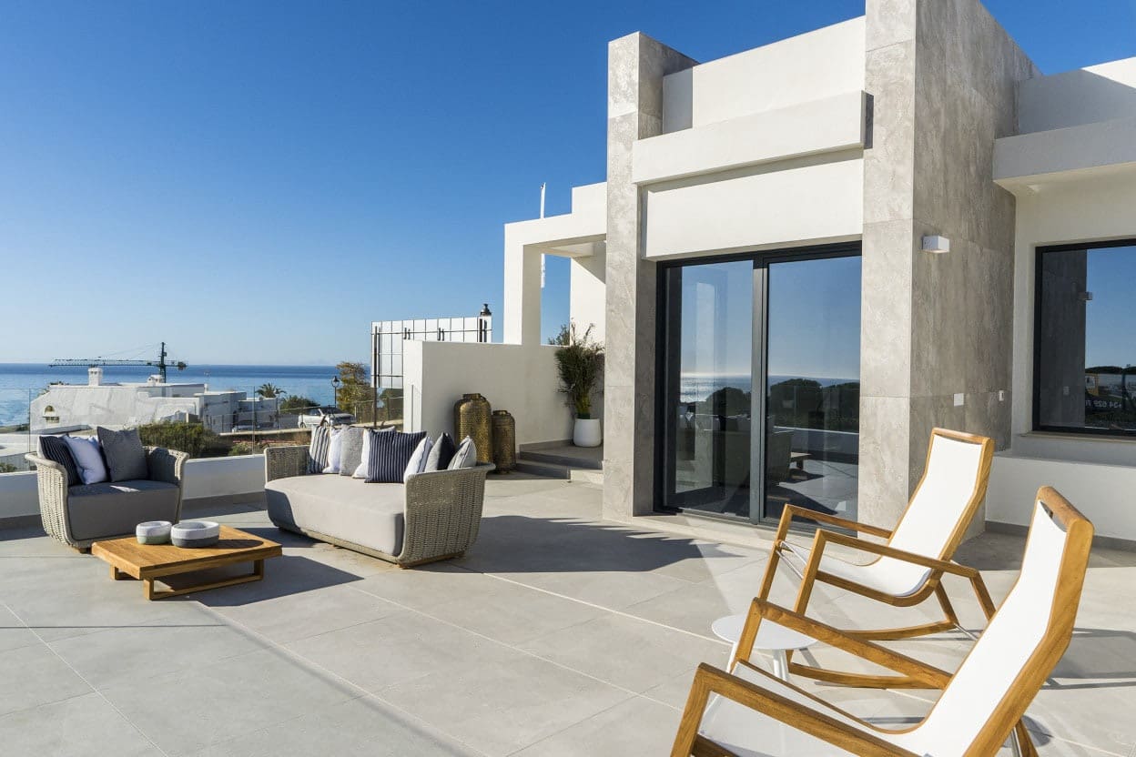 3 soveværelse Villa til salg i Marbella med swimmingpool garage - € 980.000 (Ref: 10065745)