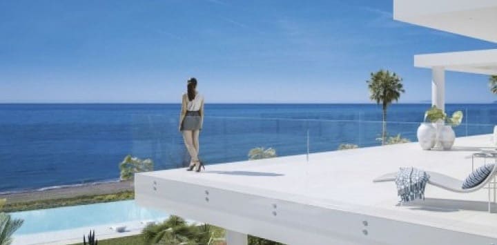 3 bedroom Apartment for sale in Marbella with pool - € 2,675,000 (Ref: 10065752)