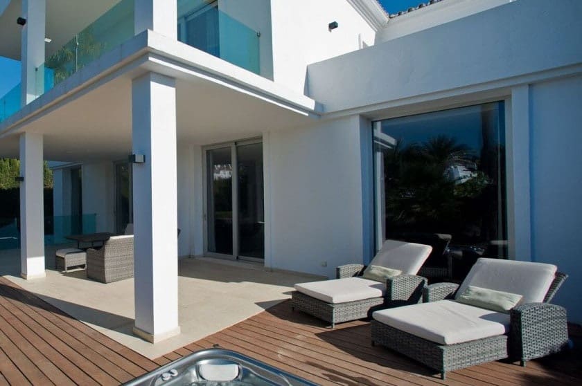4 soveværelse Villa til salg i Marbella med swimmingpool garage - € 1.995.000 (Ref: 10065753)