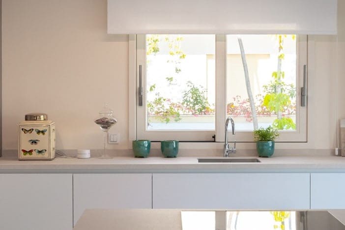 Apartamento de 3 habitaciones en Marbella en venta con piscina garaje - 2.450.000 € (Ref: 10065754)