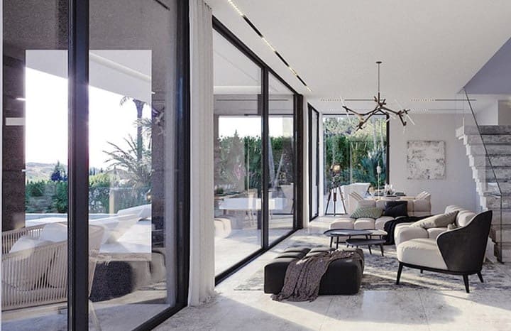 3 bedroom Villa for sale in Marbella with pool garage - € 495,000 (Ref: 10065761)