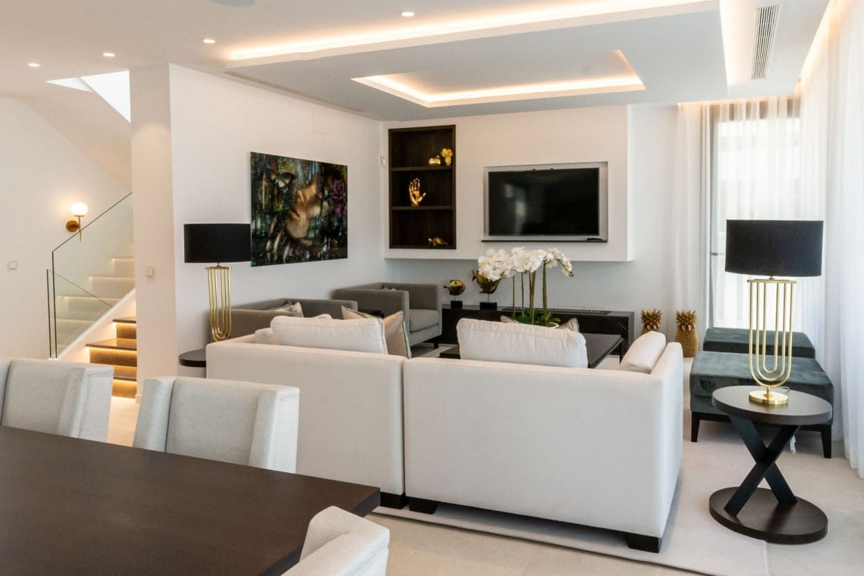 4 soveværelse Villa til salg i Marbella med swimmingpool garage - € 2.600.000 (Ref: 10065765)