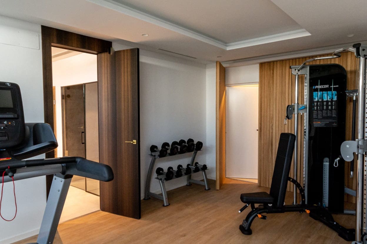 4 soveværelse Villa til salg i Marbella med swimmingpool garage - € 2.600.000 (Ref: 10065765)