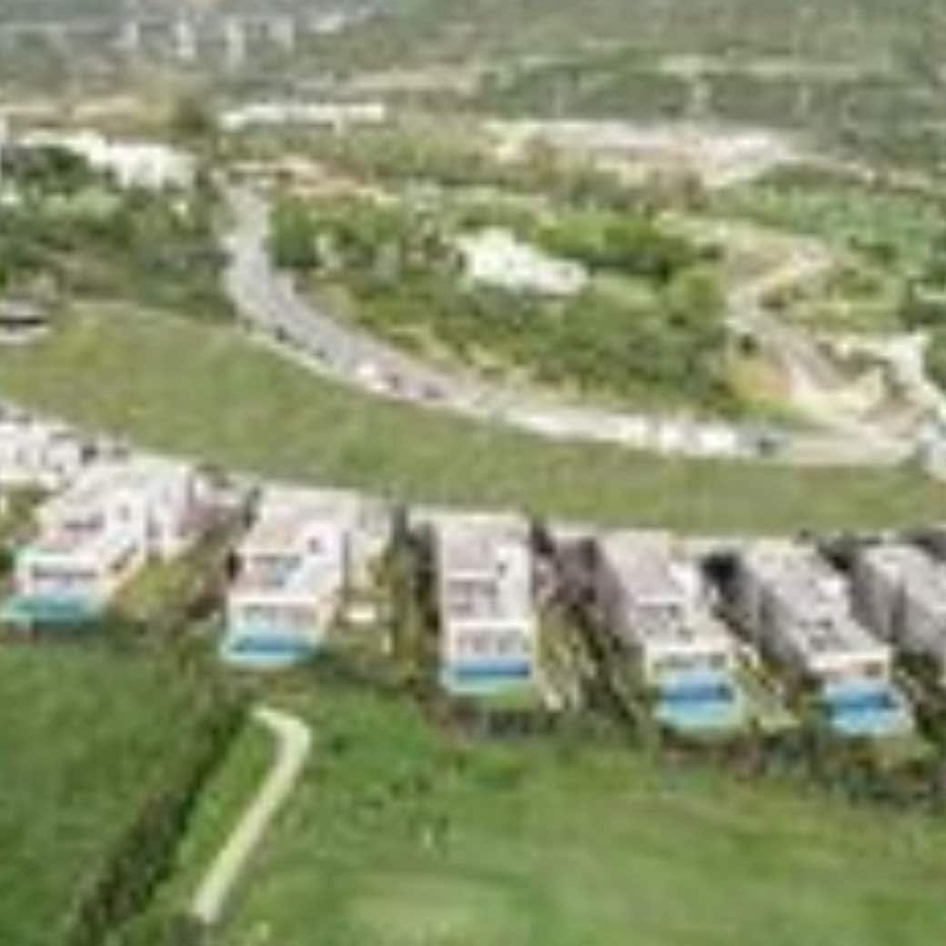 3 soveværelse Villa til salg i Estepona med swimmingpool garage - € 1.100.000 (Ref: 10065775)