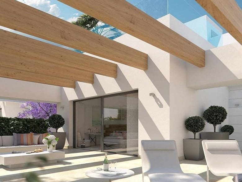 4 soveværelse Villa til salg i Marbella med swimmingpool garage - € 1.600.000 (Ref: 10065783)