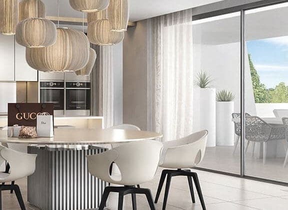 4 soveværelse Villa til salg i Estepona med swimmingpool garage - € 2.250.000 (Ref: 10065787)