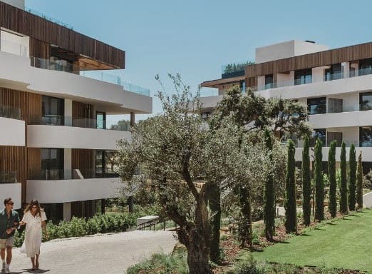 3 slaapkamer Appartement te koop in Sotogrande met zwembad garage - € 920.000 (Ref: 10065790)