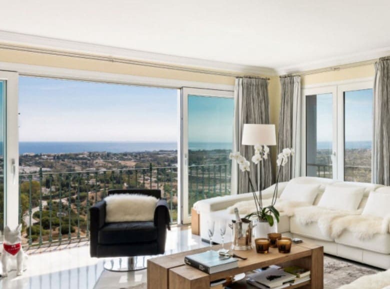 5 bedroom Penthouse for sale in Benahavis with pool garage - € 1,250,000 (Ref: 10065791)