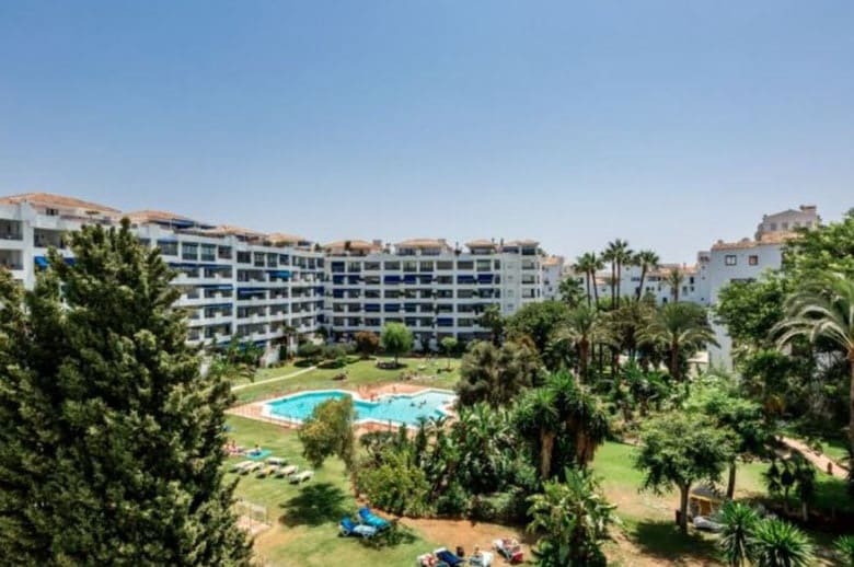 3 slaapkamer Appartement te koop in Puerto Banus met zwembad - € 695.000 (Ref: 10065793)