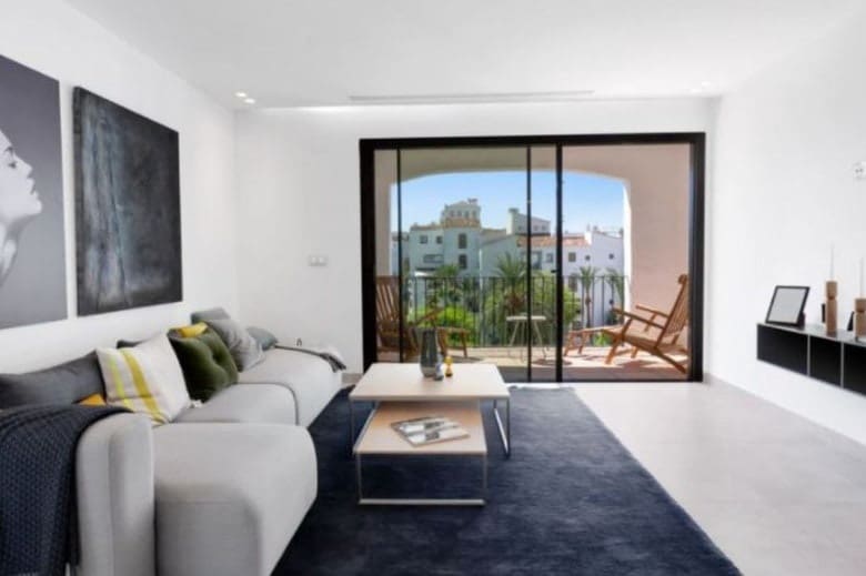 3 slaapkamer Appartement te koop in Puerto Banus met zwembad - € 695.000 (Ref: 10065793)