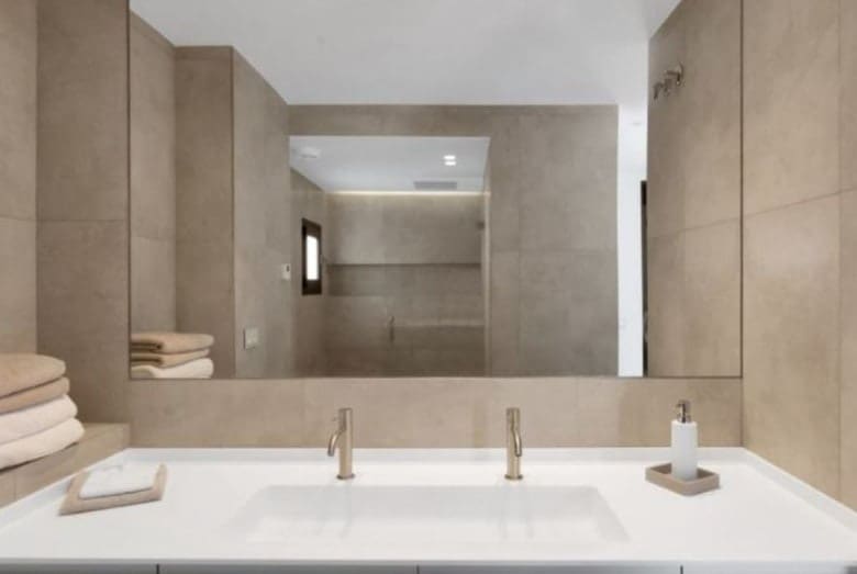 3 slaapkamer Appartement te koop in Puerto Banus met zwembad - € 695.000 (Ref: 10065793)