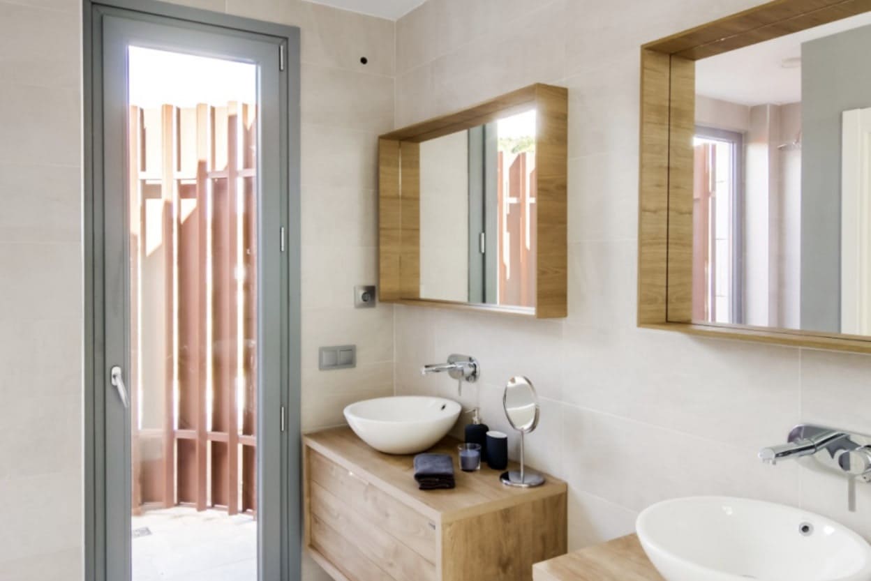 3 slaapkamer Villa te koop in Marbella met zwembad garage - € 850.000 (Ref: 10065802)