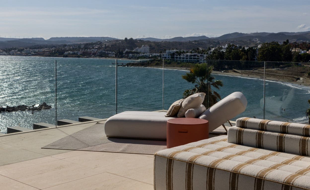 3 soverom Leilighet til salgs i Estepona med svømmebasseng garasje - € 1 785 000 (Ref: 10065804)