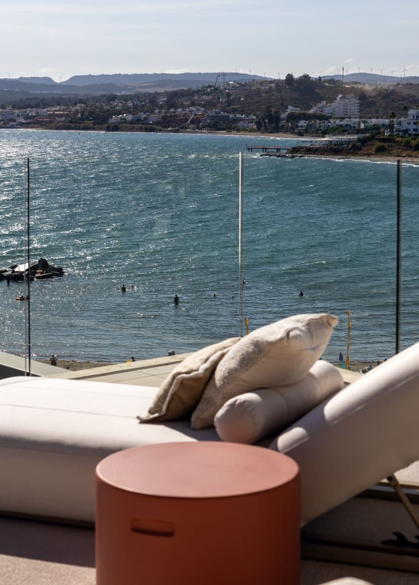 3 soverom Leilighet til salgs i Estepona med svømmebasseng garasje - € 1 785 000 (Ref: 10065804)