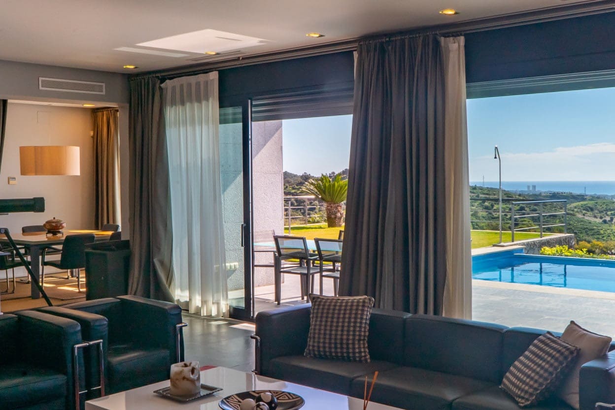 5 bedroom Villa for sale in Marbella with pool garage - € 3,500,000 (Ref: 10065814)