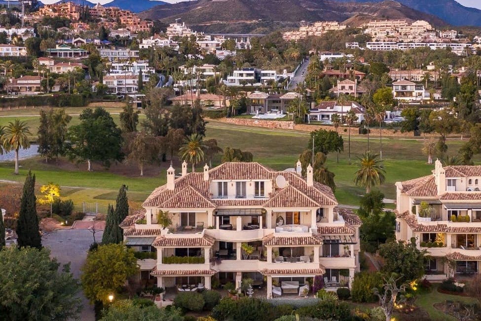 3 Zimmer Penthouse zu verkaufen in Marbella mit Pool Garage - 1.750.000 € (Ref: 10065832)