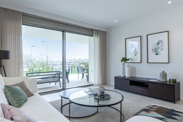 2 soveværelse Lejlighed til salg i Estepona med swimmingpool garage - € 285.000 (Ref: 10065835)