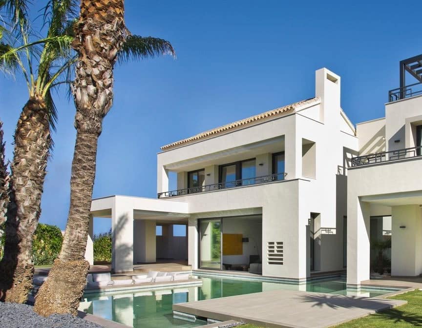 Chalet de 4 habitaciones en Guadalmina en venta con piscina garaje - 3.200.000 € (Ref: 10065839)