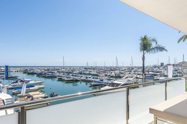 2 slaapkamer Penthouse te koop in Puerto Banus - € 1.495.000 (Ref: 10065844)