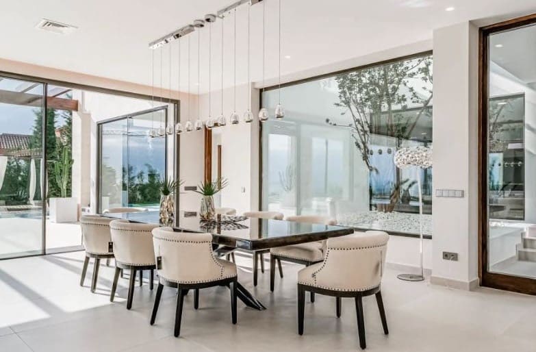 6 slaapkamer Villa te koop in Marbella met zwembad garage - € 5.450.000 (Ref: 10065861)