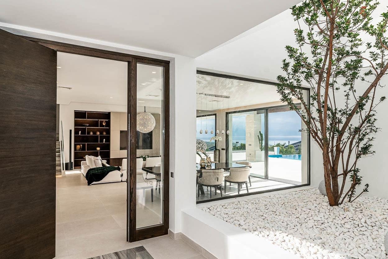 6 slaapkamer Villa te koop in Marbella met zwembad garage - € 5.450.000 (Ref: 10065861)